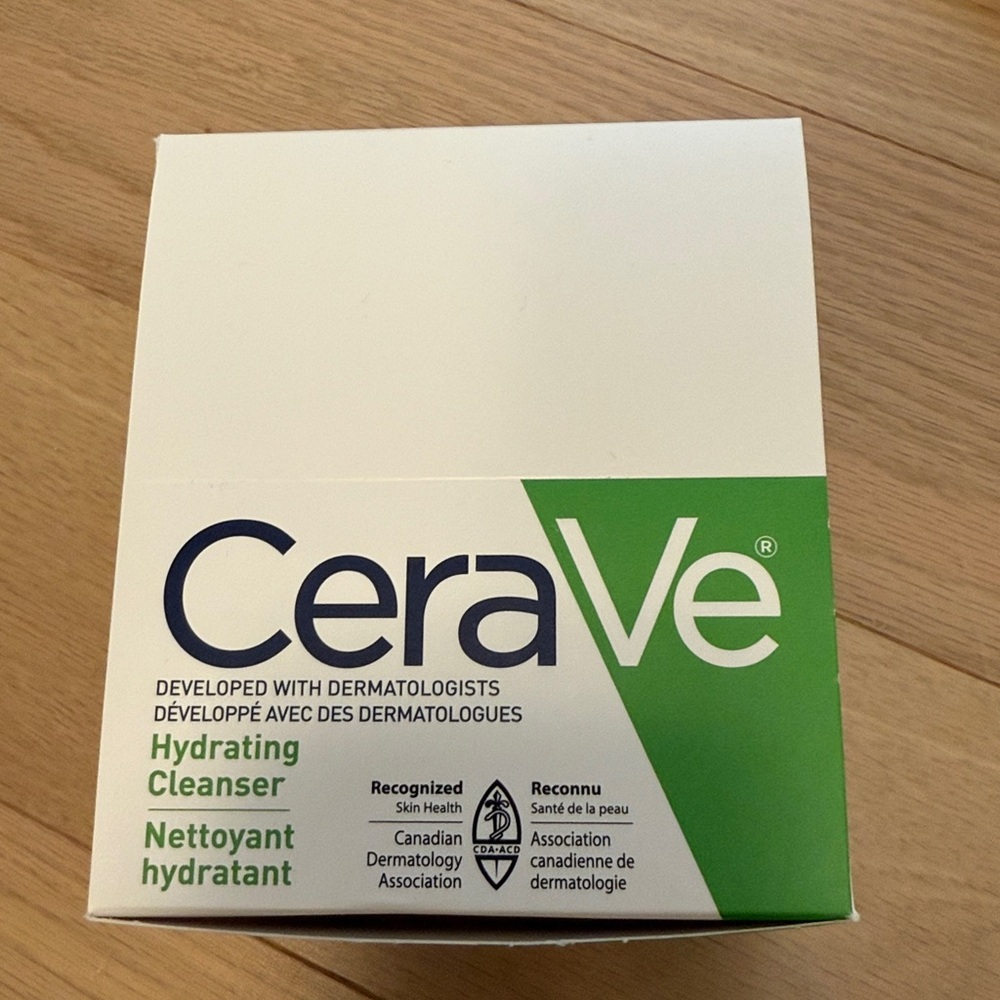 CeraVe Hydrating Cleanser Box